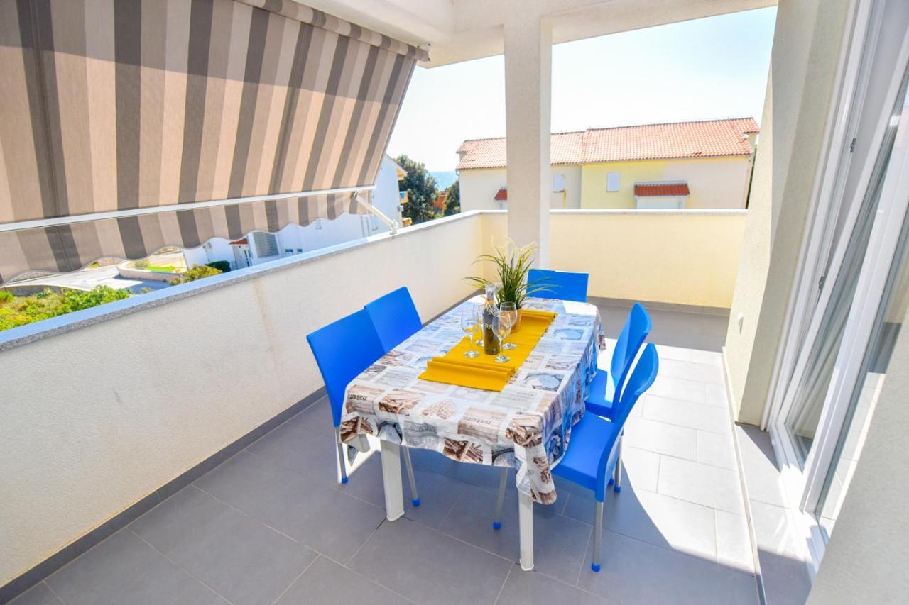 Apartments Yoko Novalja Luaran gambar